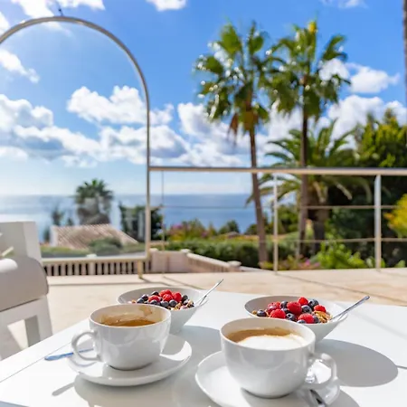 Shangri-la 55 San Diego 5008 Villa San Roque (Andalucia)